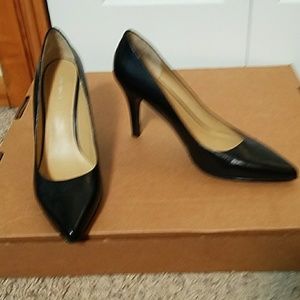 Nine West Leather Pumps